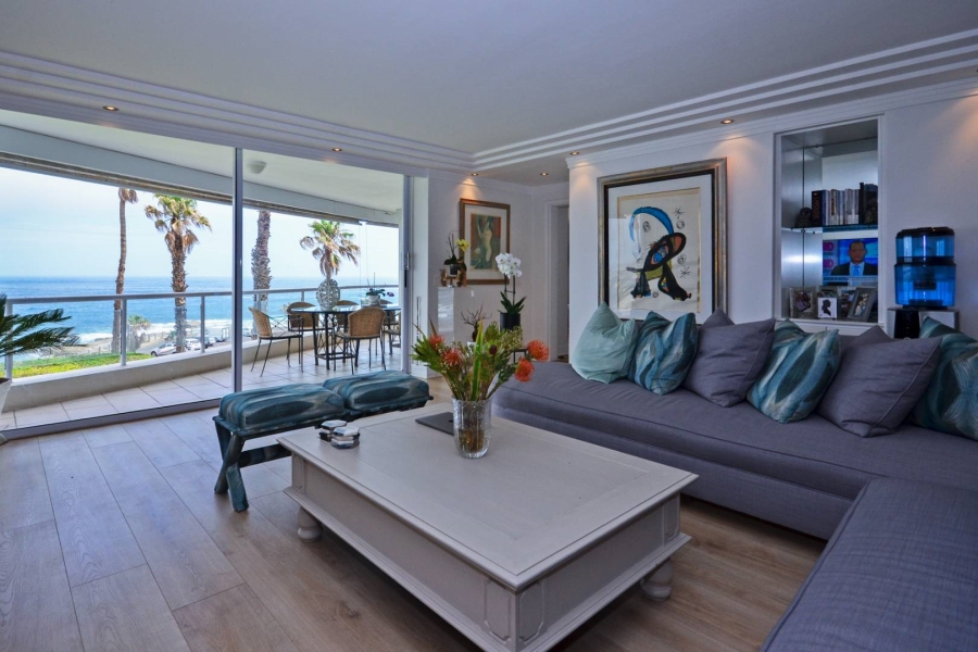 To Let 2 Bedroom Property for Rent in Bantry Bay Western Cape